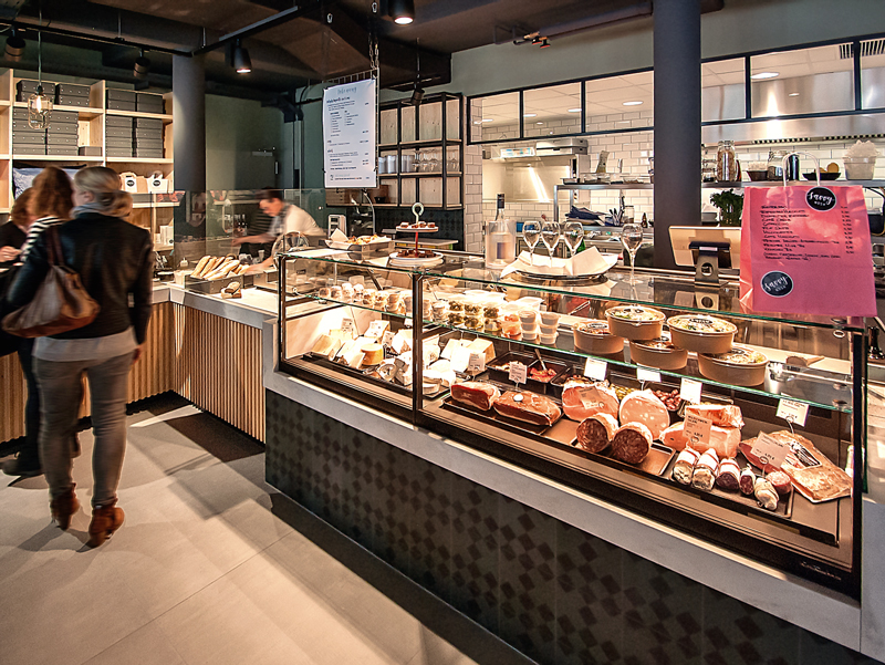 SAVVY NOSH BISTRO & CONCEPT STORE